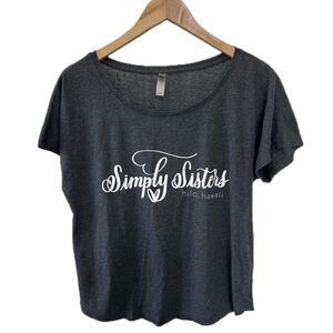 Simply Sisters Hilo Hawaii Signature Logo Crew Neck Hawaiian Tee T-Shirt M